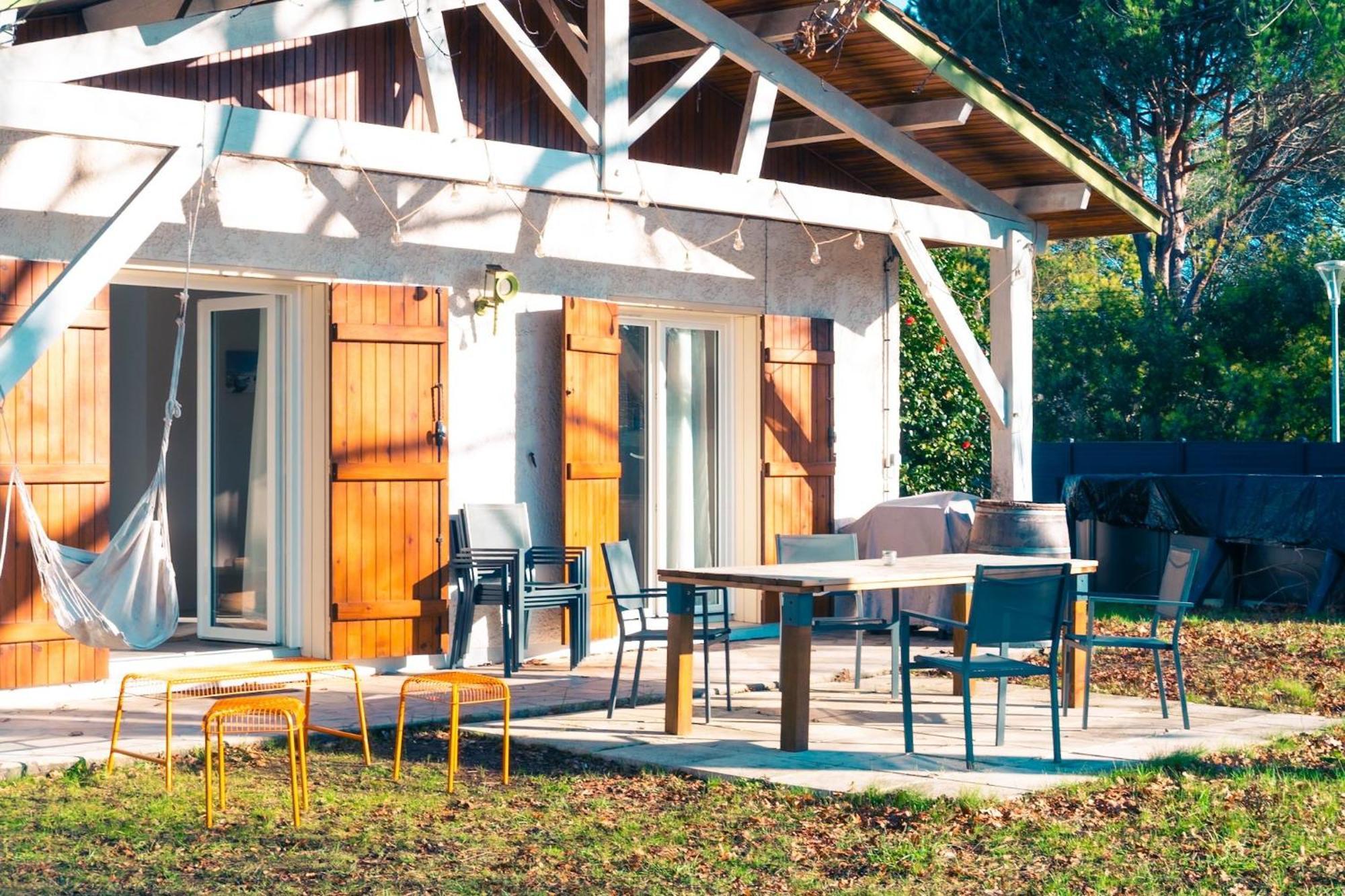 Villa Au Calme Avec Piscine, Grand Jardin Et Studio Independant Andernos-les-Bains Esterno foto